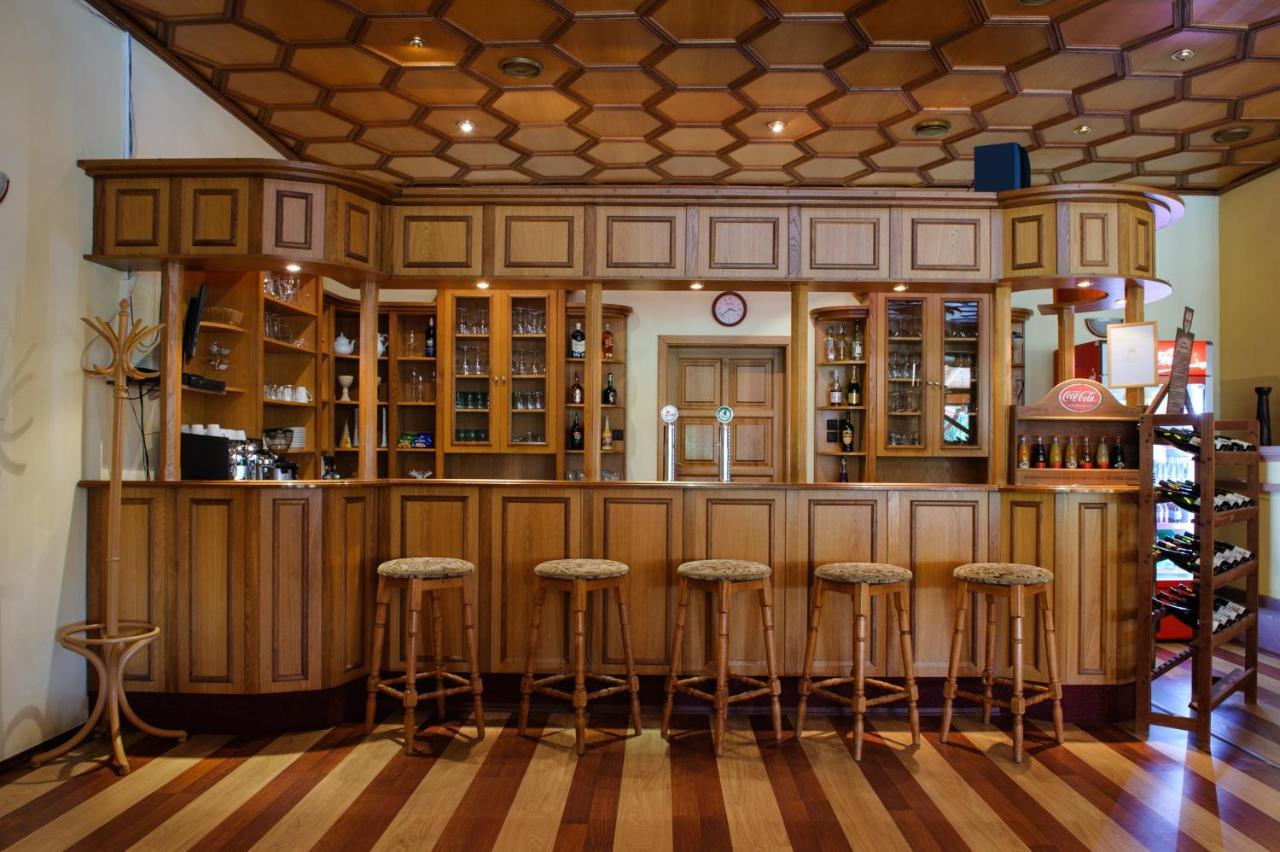Hotel David Velke Bosany Екстериор снимка