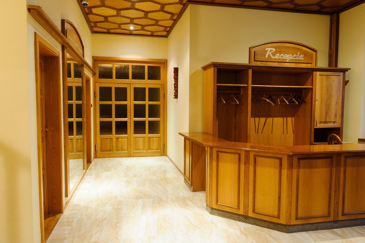 Hotel David Velke Bosany Екстериор снимка